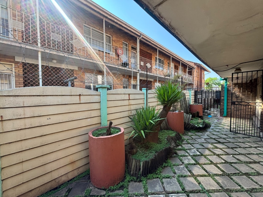 2 Bedroom Property for Sale in Meiringspark North West